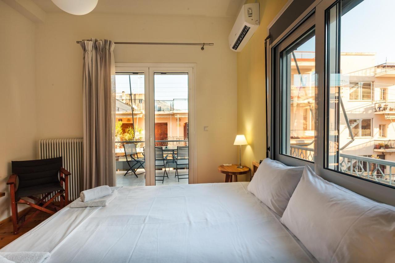 Upscale Modern Escape In The Historic Center Apartment Kalamata Ngoại thất bức ảnh
