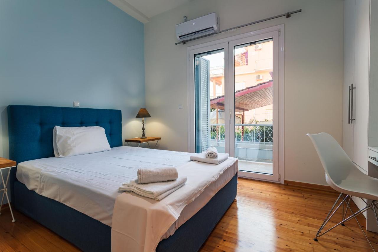 Upscale Modern Escape In The Historic Center Apartment Kalamata Ngoại thất bức ảnh